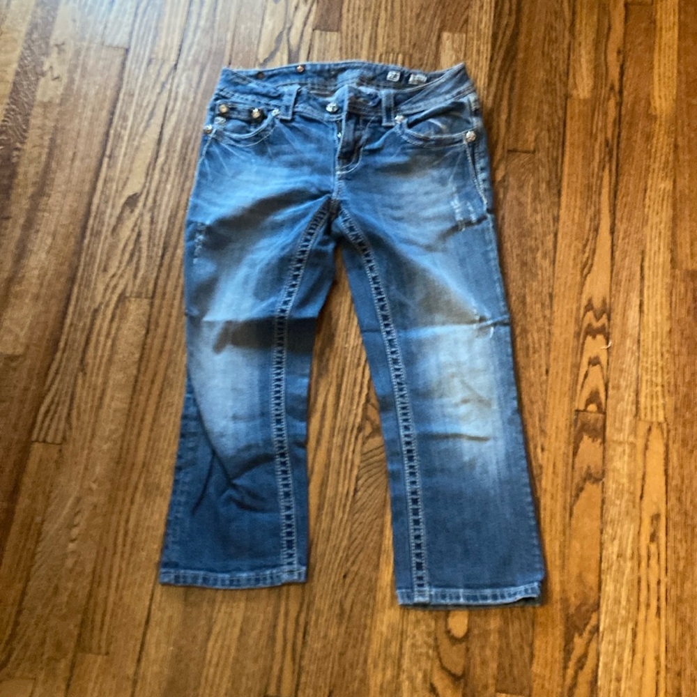 Miss Me Capri jeans
